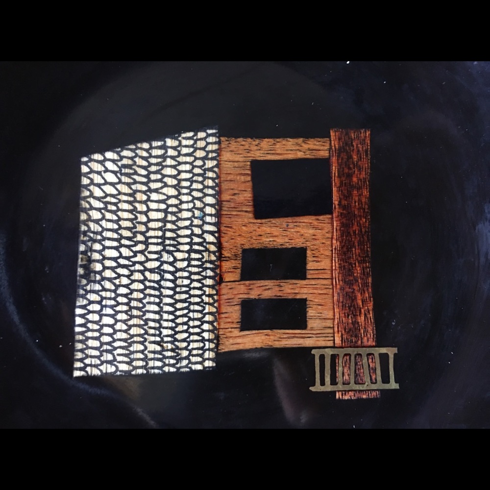Couroc ware black lacquered bayou house dish